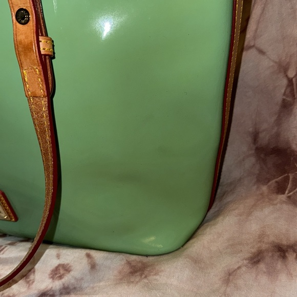 Dooney and Bourke sea foam tote - Picture 3 of 9